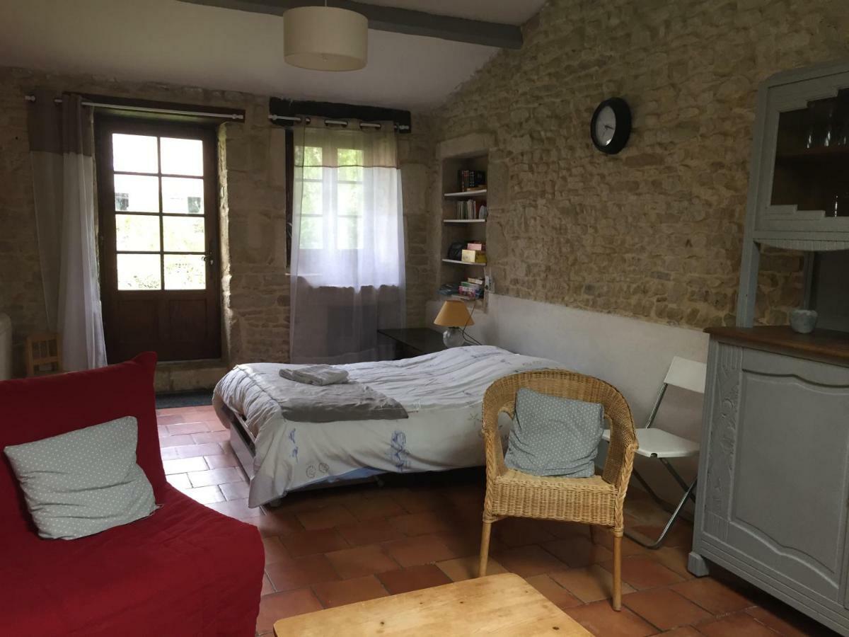 Gite Des Chouettes Muron Εξωτερικό φωτογραφία